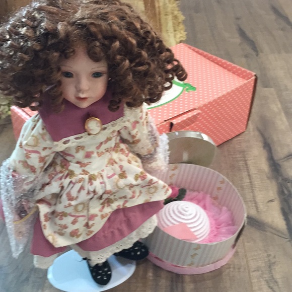 Toy - Picture 7 of 16